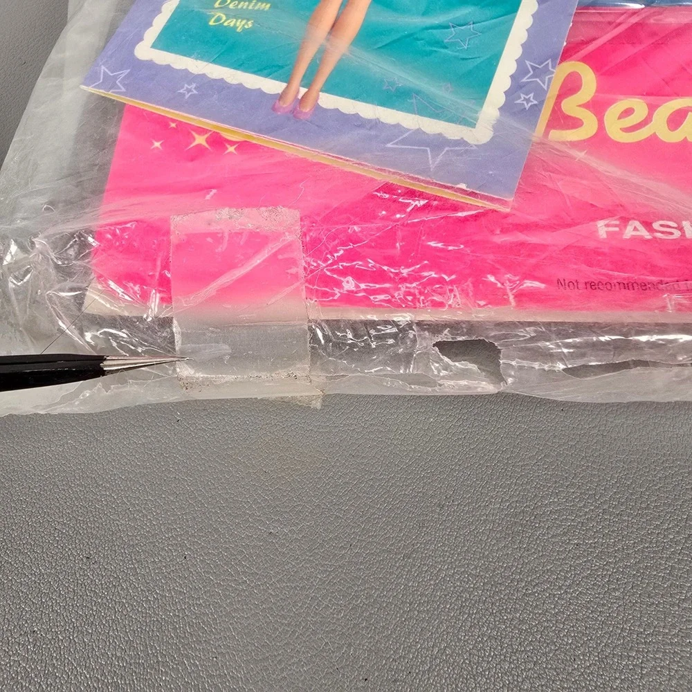 Vintage 1991 Barbie Doll Magazine 10th Anniversary Fun-Pack Sun Beach Outfit